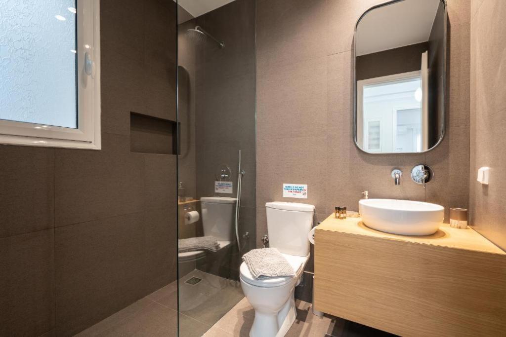 Vibrant Urban Getaway: Modern 1-Bedroom Near Bars, Parks, And Metro Athene Buitenkant foto