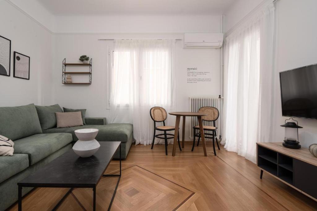 Vibrant Urban Getaway: Modern 1-Bedroom Near Bars, Parks, And Metro Athene Buitenkant foto